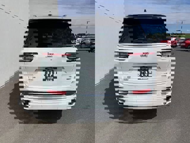 Used 2023 Jeep Grand Cherokee L Summit w/ Rear Seat Video Group I image 22