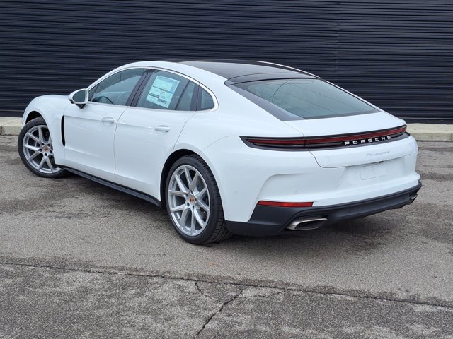 New 2026 Porsche Panamera 4 image 3