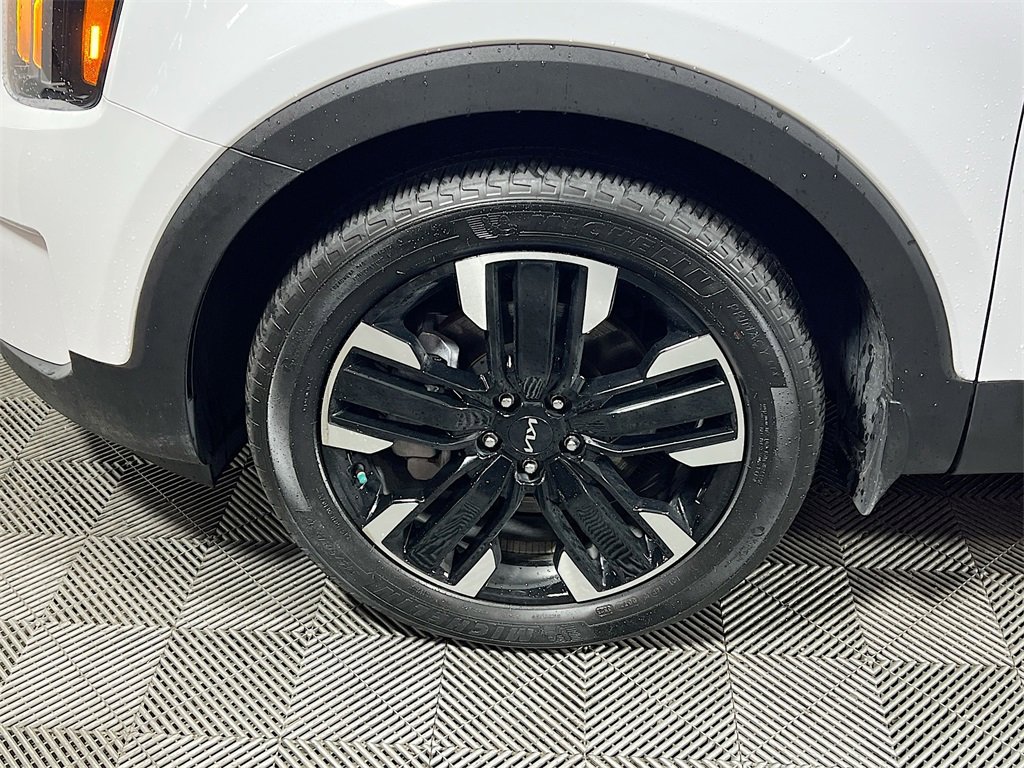 Used 2024 Kia Telluride SX Prestige image 28