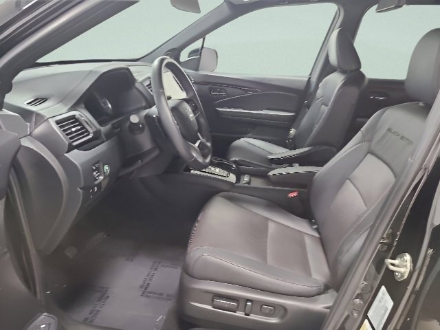 Used 2021 Honda Pilot Black Edition image 24