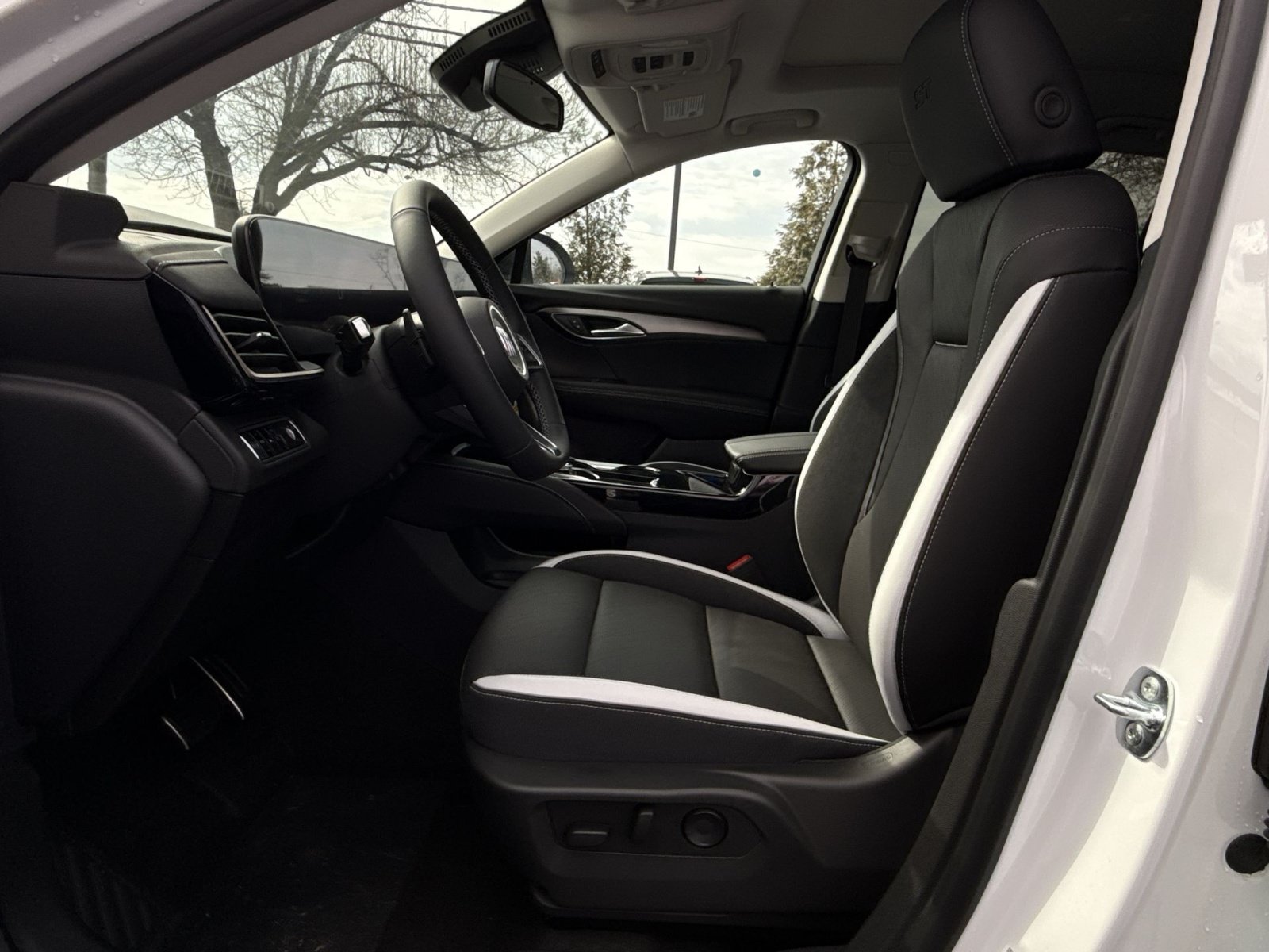 New 2026 Buick Envision Sport Touring AWD/4WD image 13