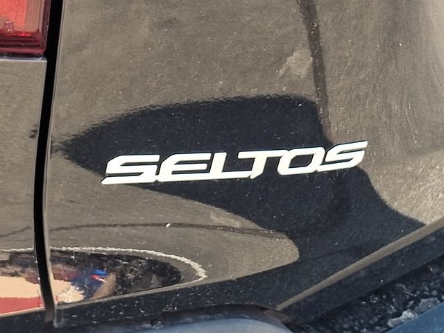 Used 2025 Kia Seltos SX w/ SX Sunroof Package AWD/4WD image 32