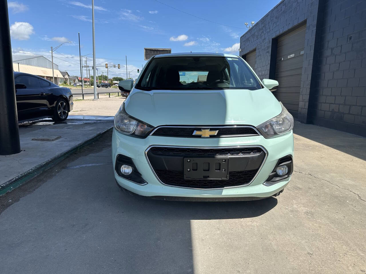 Used 2018 Chevrolet Spark LT FWD image 3