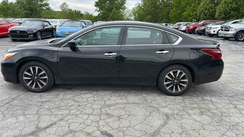 Used 2018 Nissan Altima 2.5 SV FWD image 5