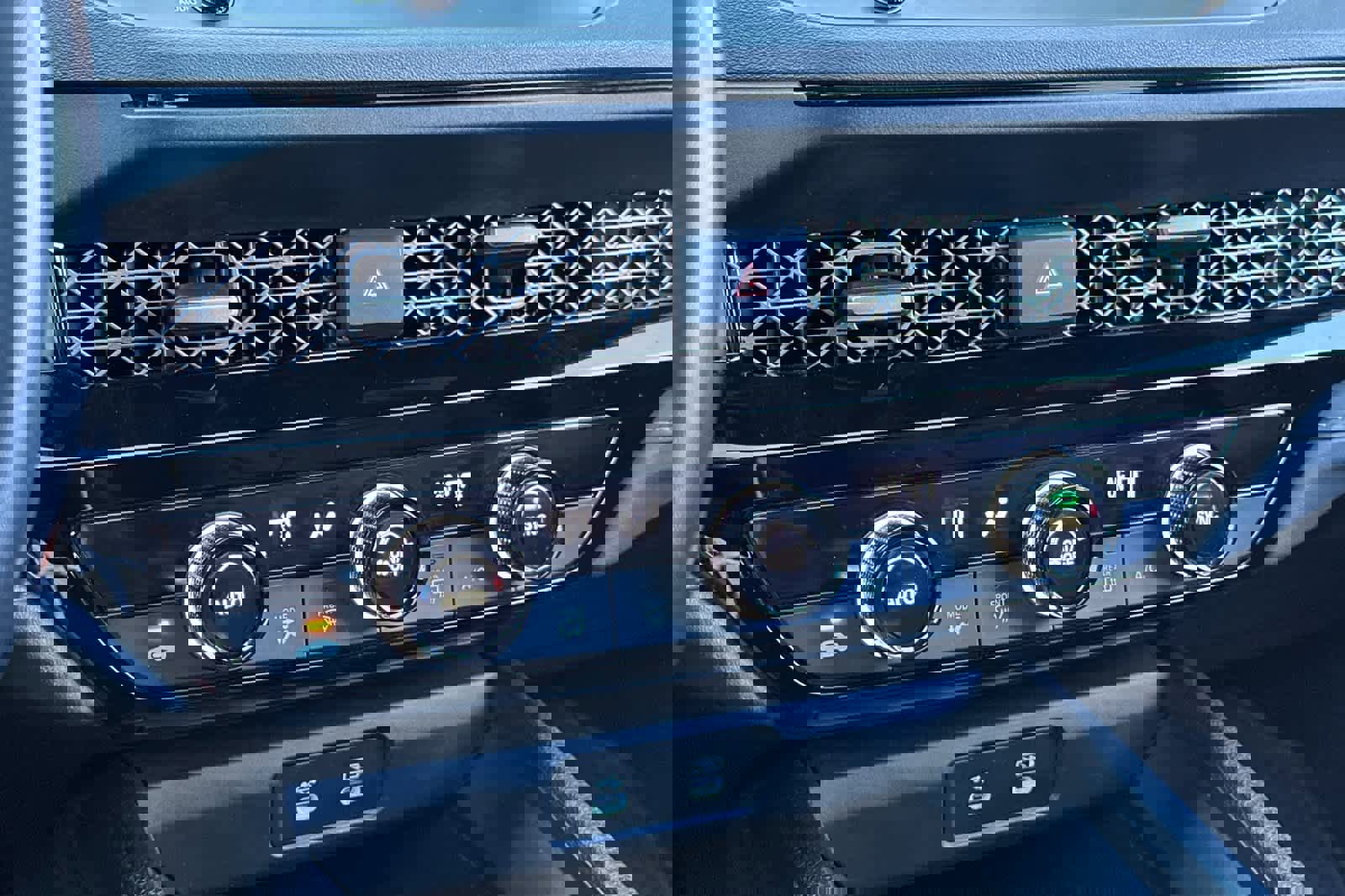 Used 2024 Honda Accord Sport image 18