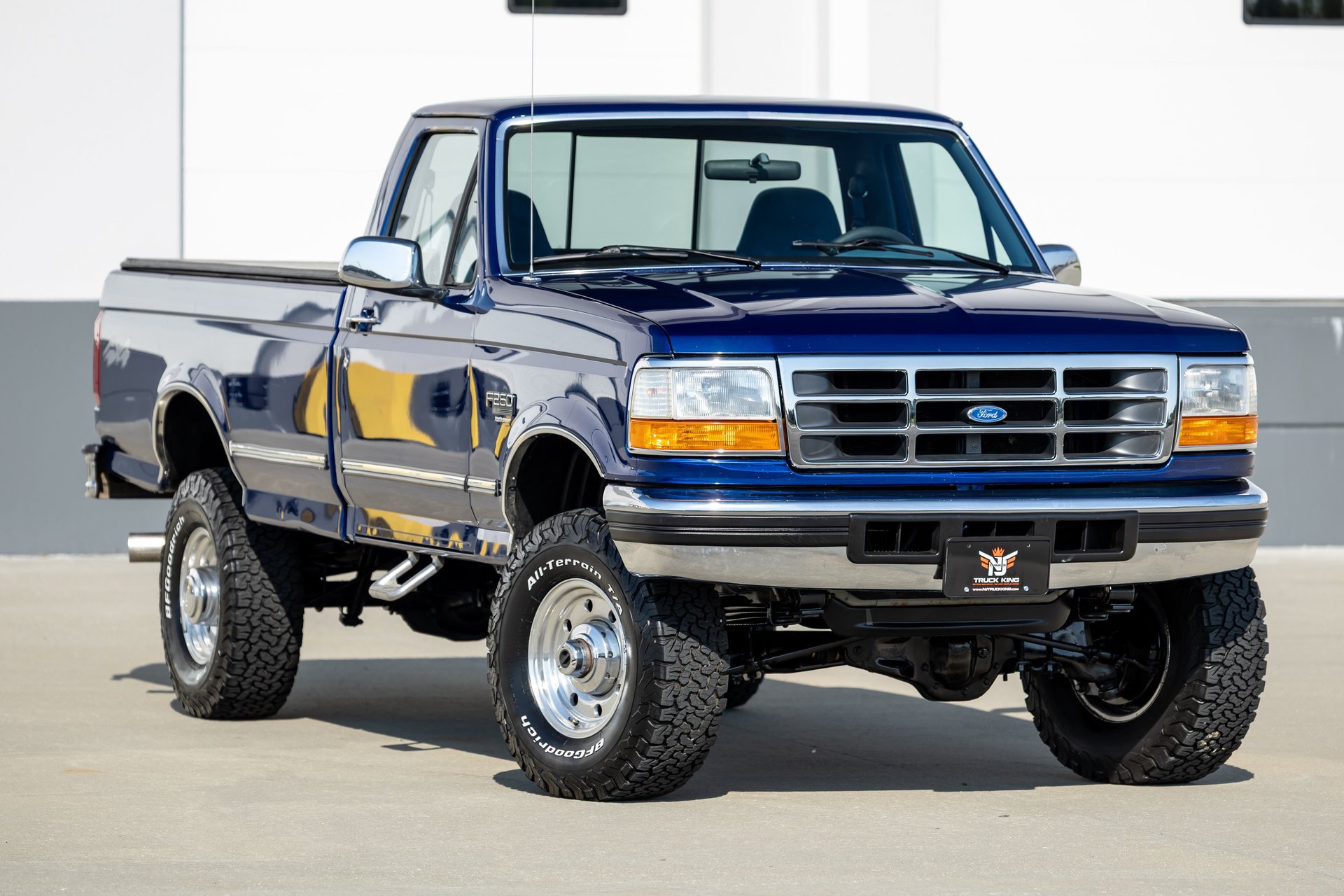 Used 1996 Ford F250 4x4 Regular Cab image 2