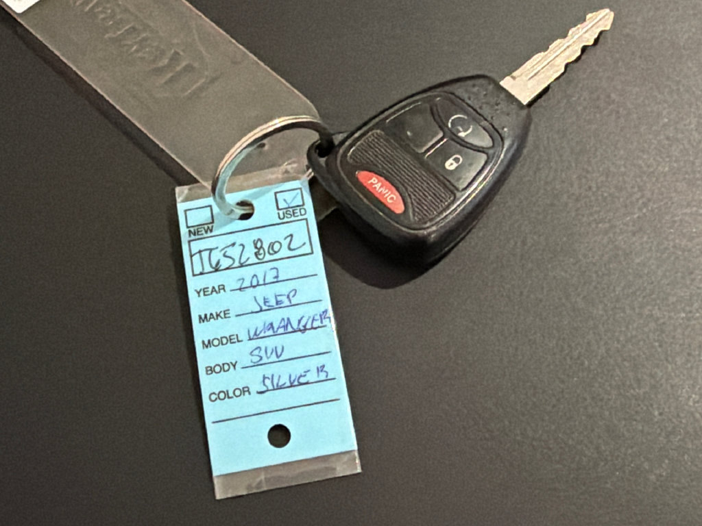 Used 2017 Jeep Wrangler Unlimited Sport AWD/4WD image 35