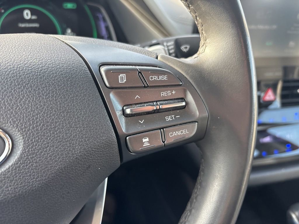 Used 2020 Hyundai Ioniq SEL image 20