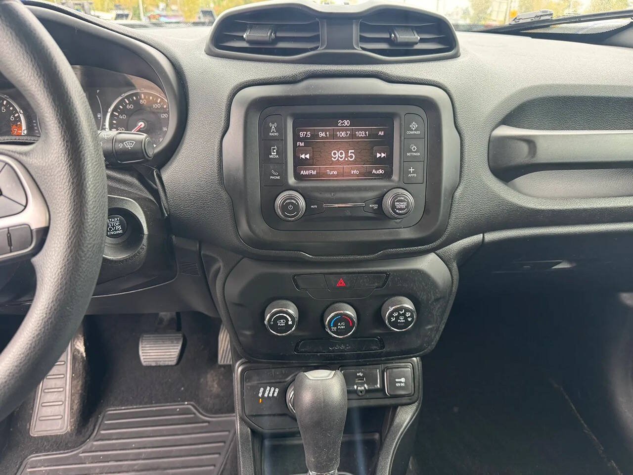 Used 2018 Jeep Renegade Sport w/ Power & Air Group AWD/4WD image 8