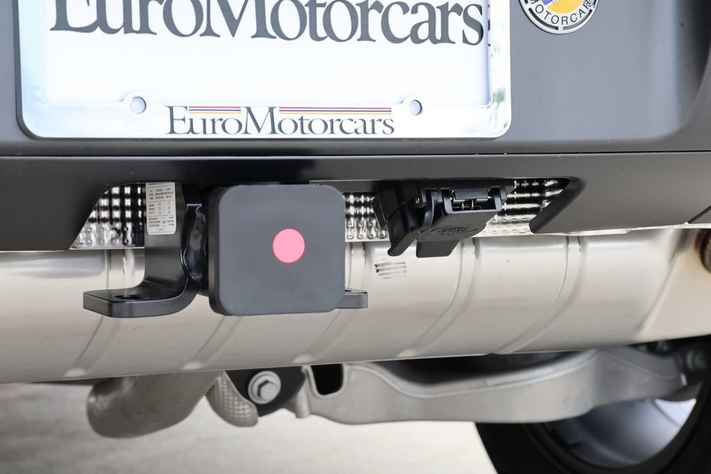 New 2026 Land Rover Defender 110 X-Dynamic SE AWD/4WD image 9