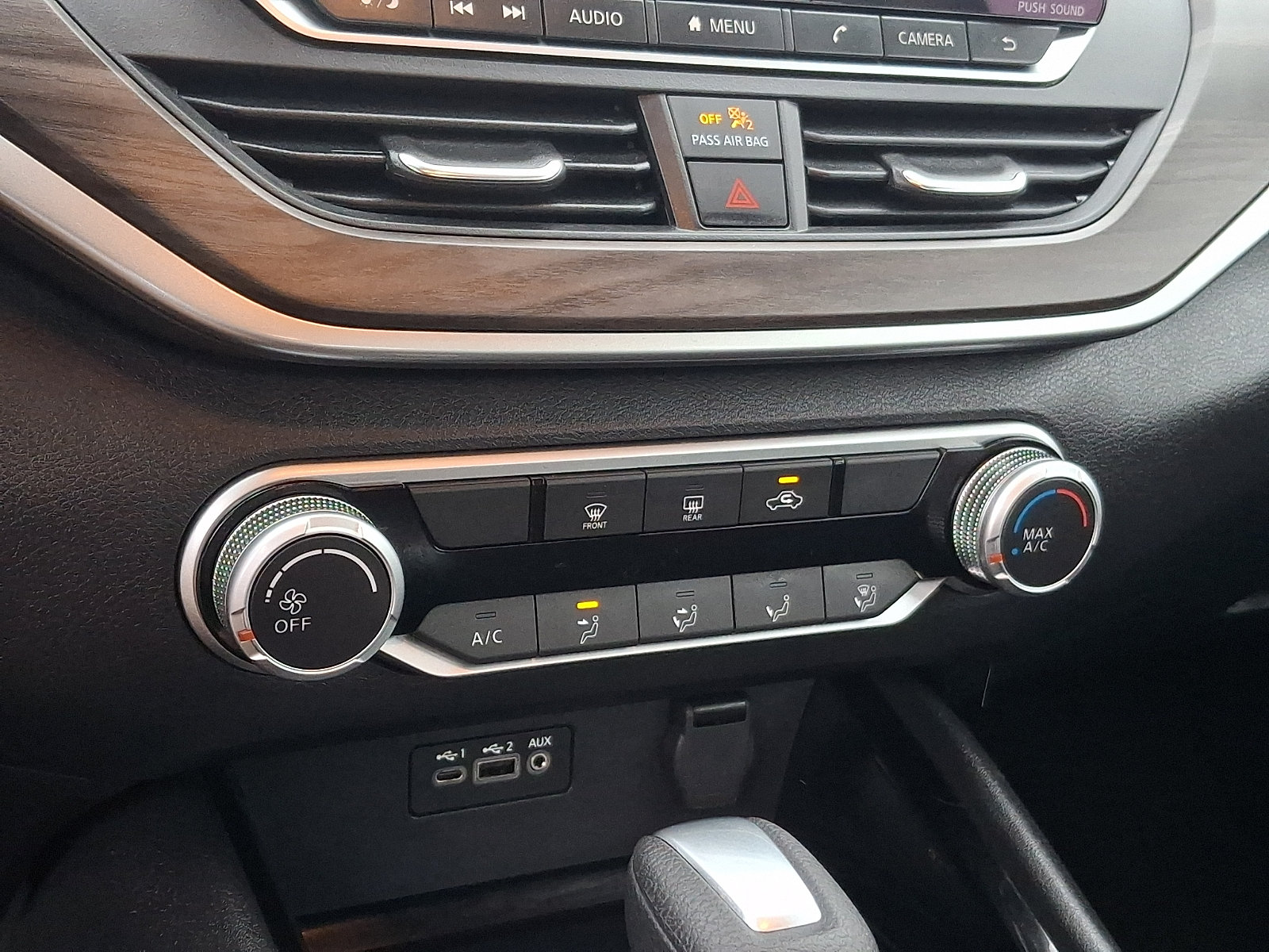 Used 2024 Nissan Altima 2.5 SV AWD/4WD image 15