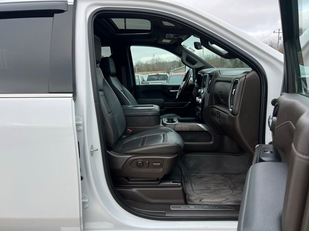 Used 2022 GMC Sierra 2500 Denali w/ Denali Ultimate Package image 23