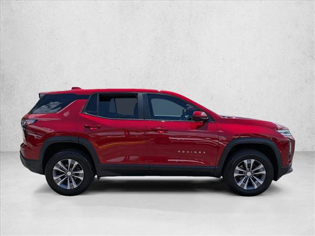 Used 2025 Chevrolet Equinox LT w/ Safety and Technology Package FWD image 4