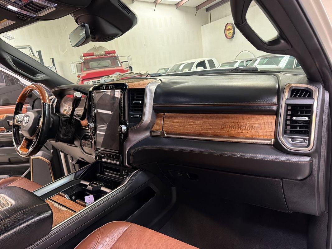 Used 2020 RAM 3500 Limited AWD/4WD image 41