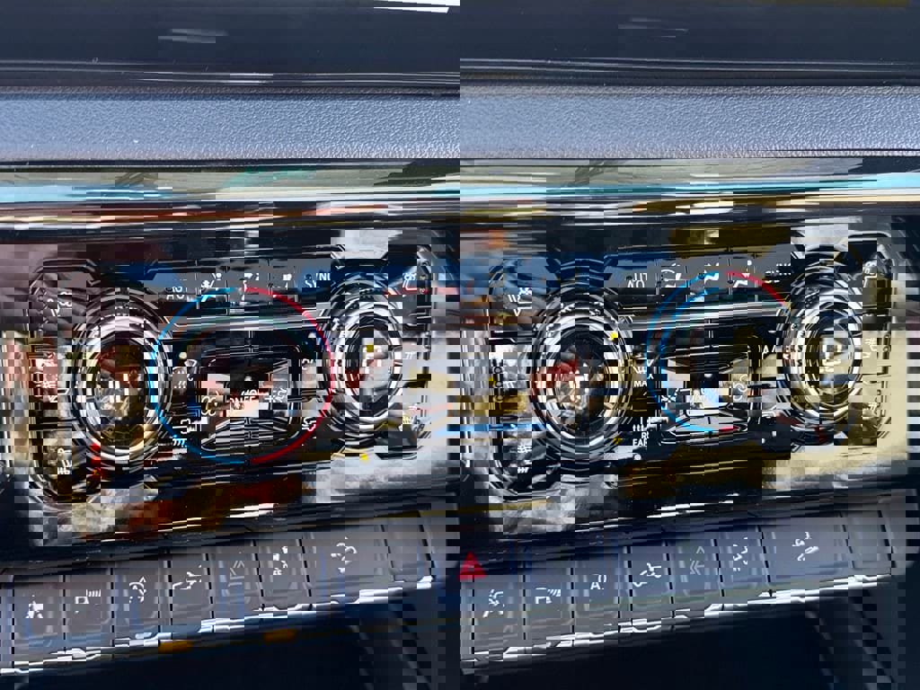 New 2026 GMC Sierra 1500 AT4 w/ AT4 Premium Package image 19