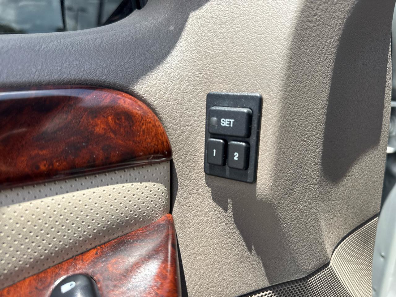 Used 2003 Mercury Mountaineer Convenience RWD image 44