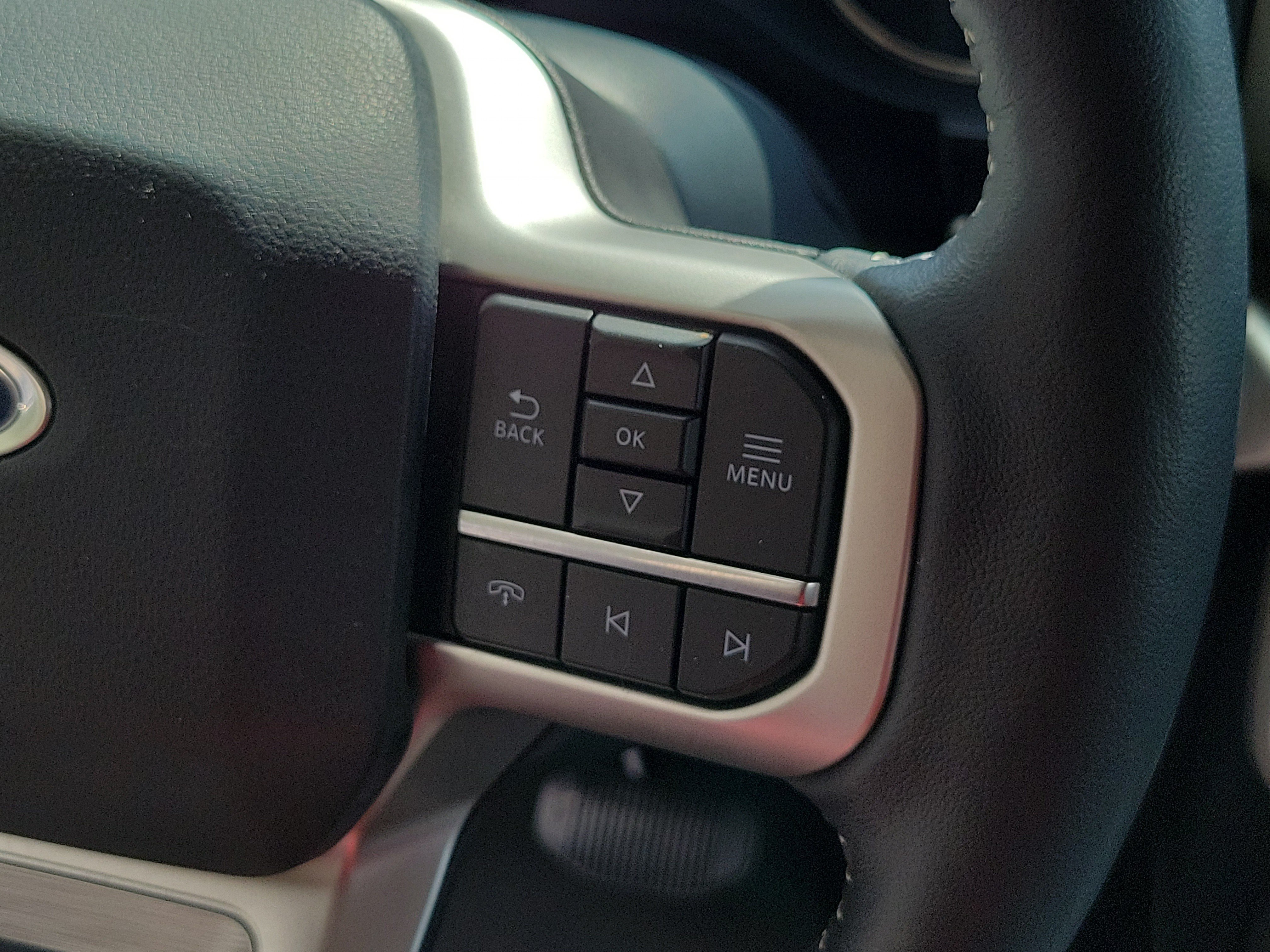 Used 2023 Ford Expedition XLT RWD image 25