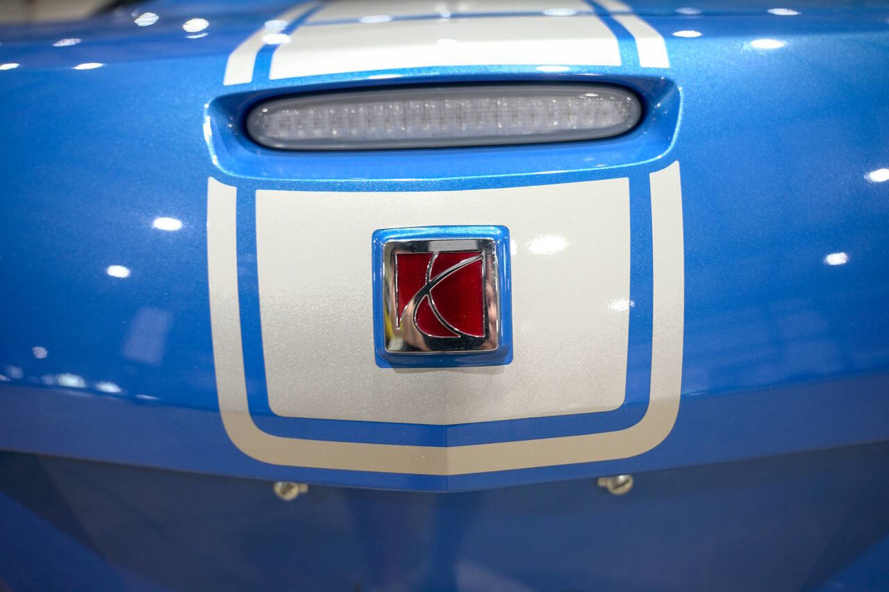 Used 2009 Saturn Sky Hydro Blue RWD image 35