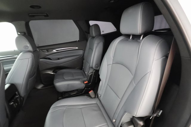 Used 2024 Buick Enclave Essence w/ Technology Package image 19