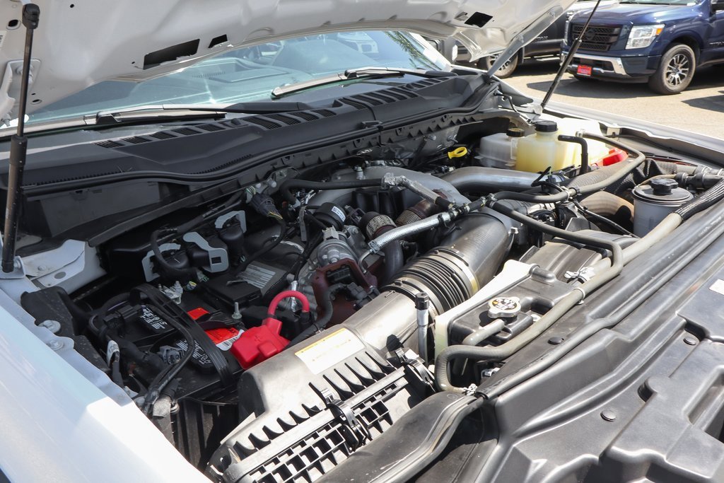 Used 2022 Ford F550 2WD SuperCab Super Duty image 13