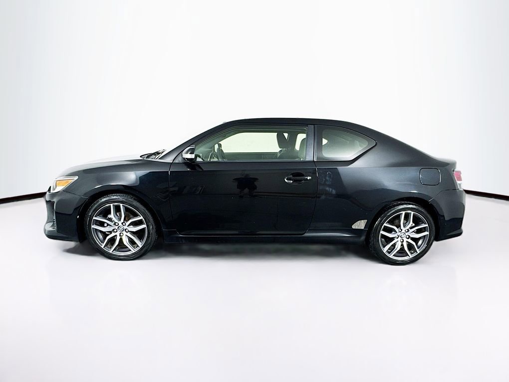 Used 2015 Scion tC image 6