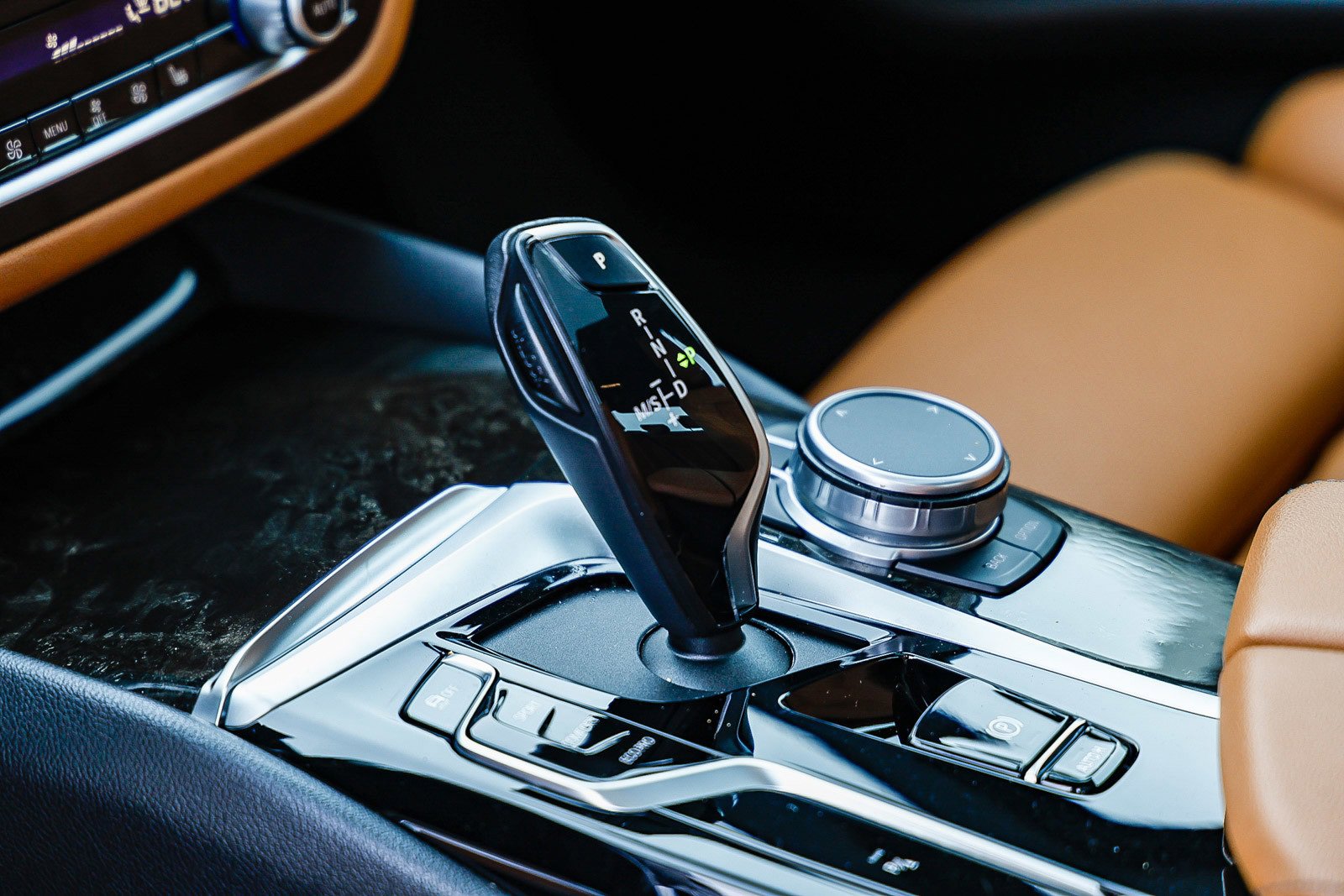 Used 2022 BMW 530i w/ Premium Package image 20