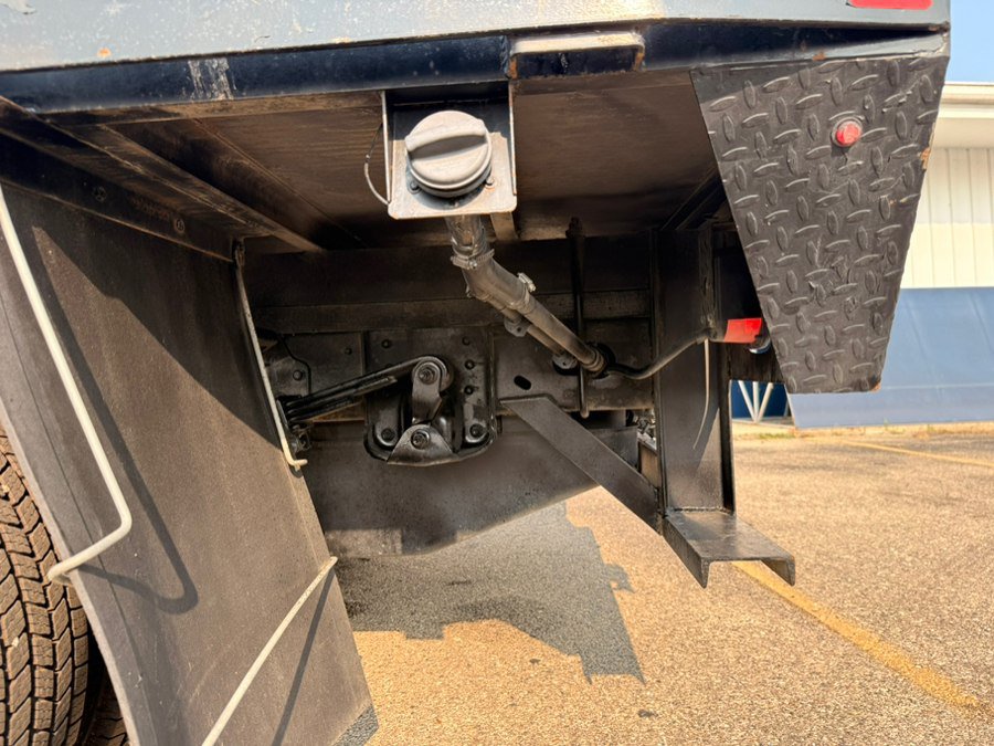 Used 2017 Chevrolet Silverado 3500 W/T RWD image 10