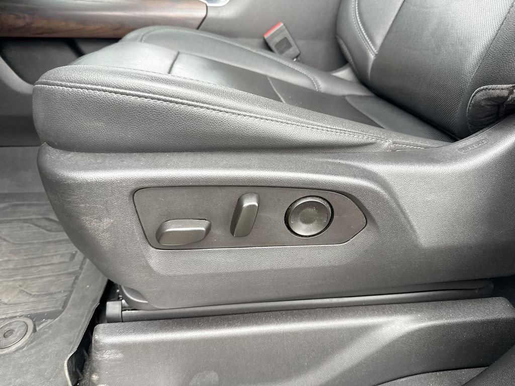 Used 2023 GMC Sierra 1500 SLT w/ SLT Premium Plus Package image 12