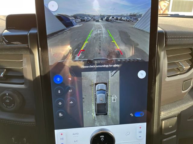 New 2025 Ford F150 Lightning Flash AWD/4WD image 19