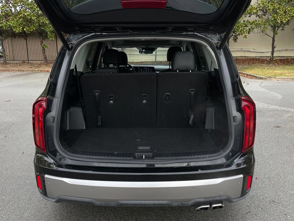 Used 2025 Kia Telluride S AWD/4WD image 7