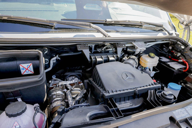 Used 2025 Mercedes-Benz Sprinter 2500 image 21