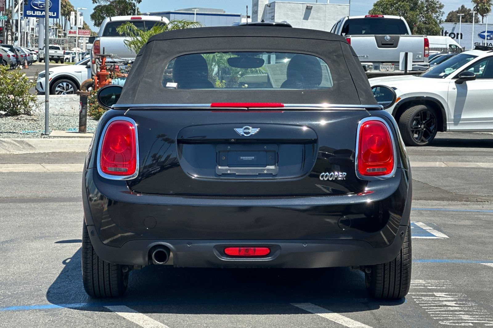 Used 2018 MINI Cooper Convertible FWD image 5
