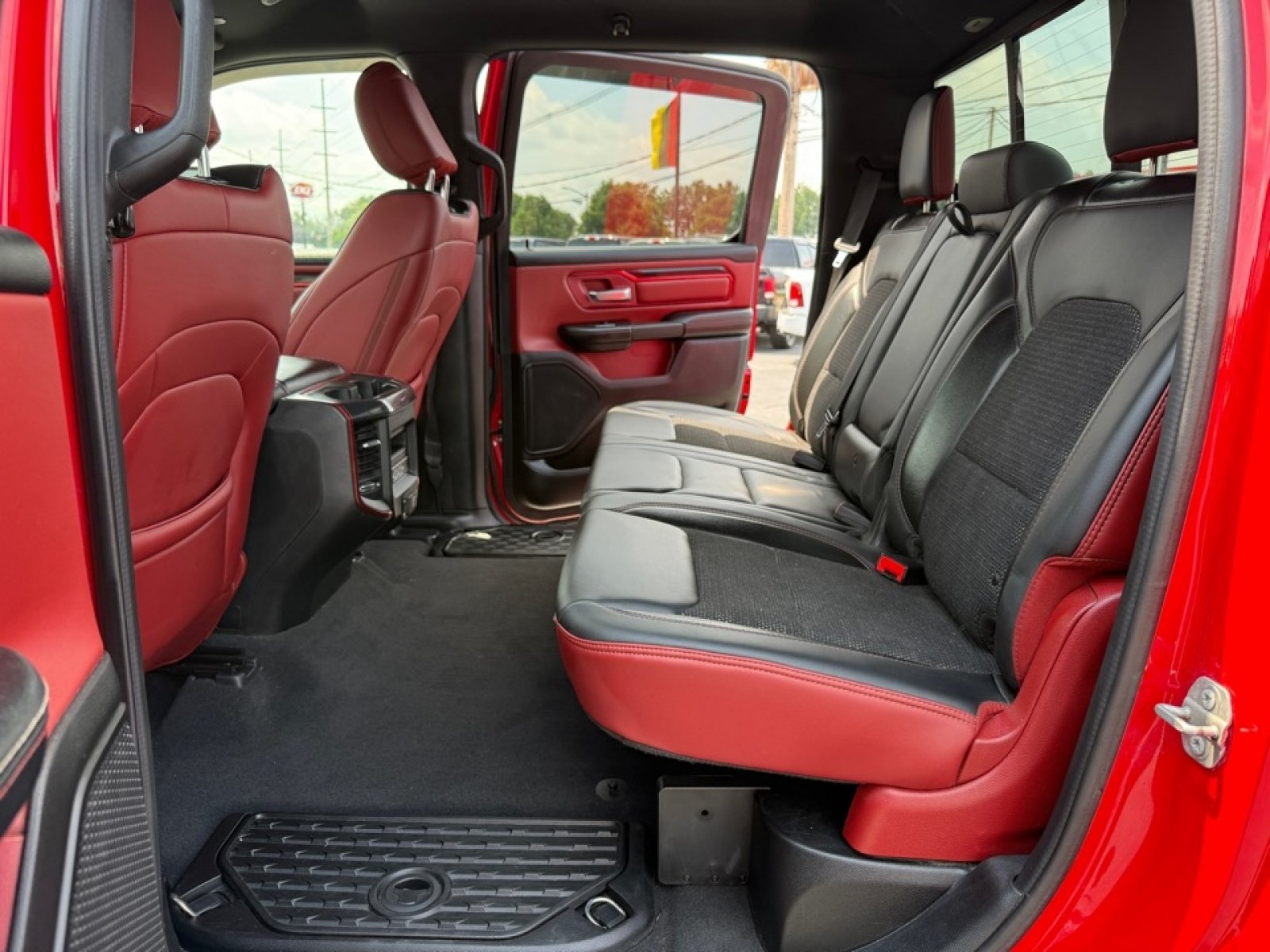Used 2019 RAM 1500 Rebel w/ Rebel Level 2 Equipment Group AWD/4WD image 29