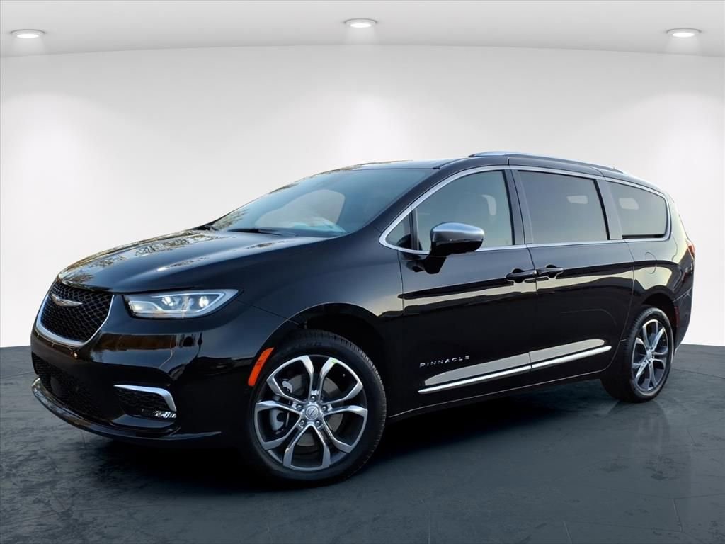 New 2026 Chrysler Pacifica Pinnacle w/ Trailer Tow Group image 2