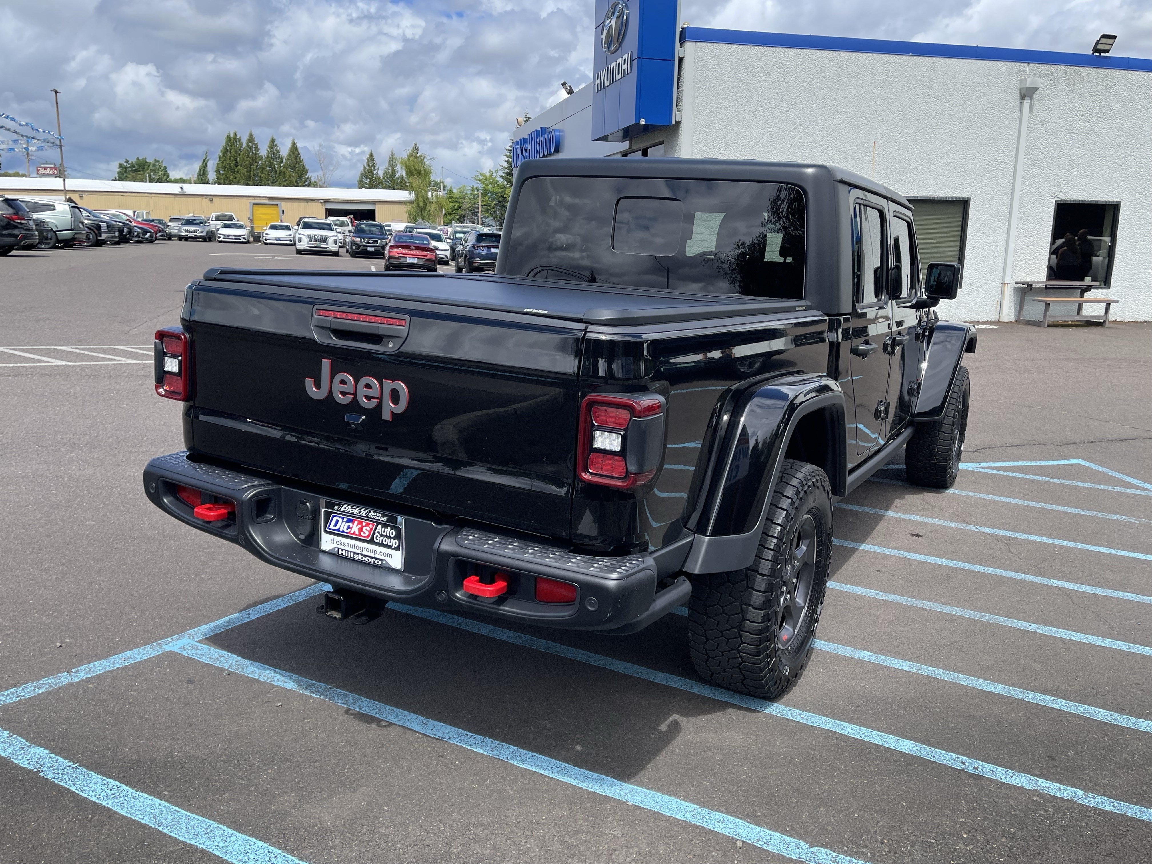 Used 2020 Jeep Gladiator Rubicon AWD/4WD image 5