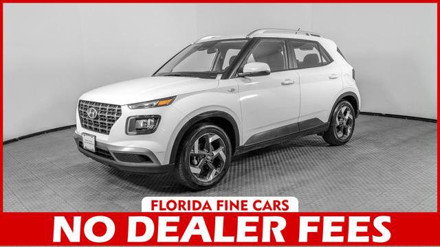 Used 2025 Hyundai Venue SEL