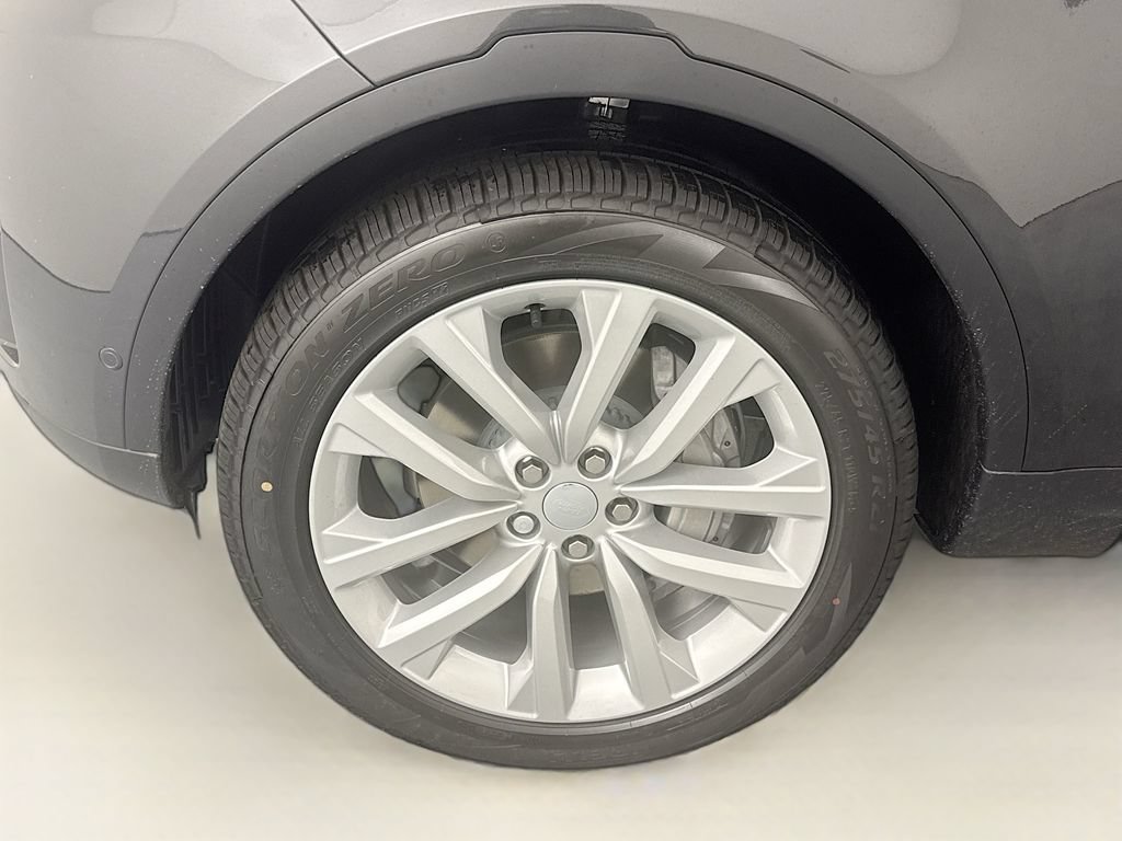 New 2026 Land Rover Discovery S AWD/4WD image 31