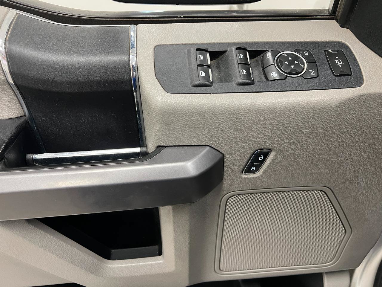 Used 2019 Ford F250 XLT w/ XLT Value Package AWD/4WD image 35
