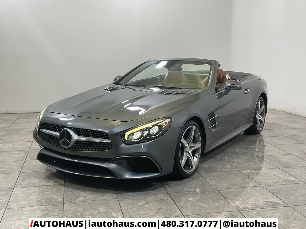 Used 2017 Mercedes-Benz SL 550 image 2