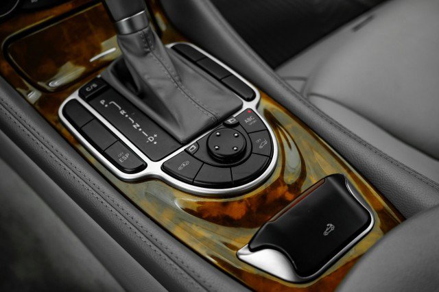 Used 2005 Mercedes-Benz SL 500 image 22