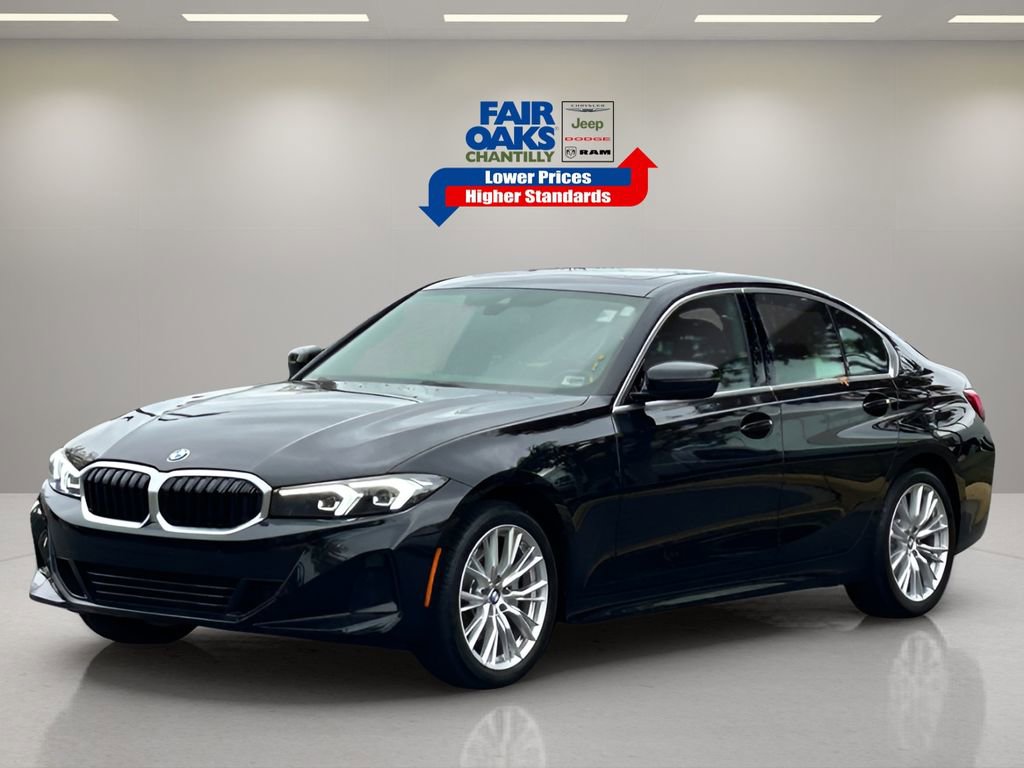Used 2024 BMW 330i xDrive Sedan w/ Convenience Package image 4