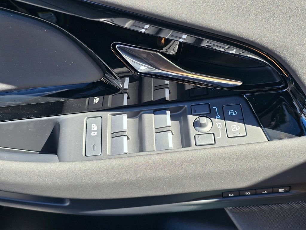 New 2026 Land Rover Range Rover Evoque Hoxton AWD/4WD image 28