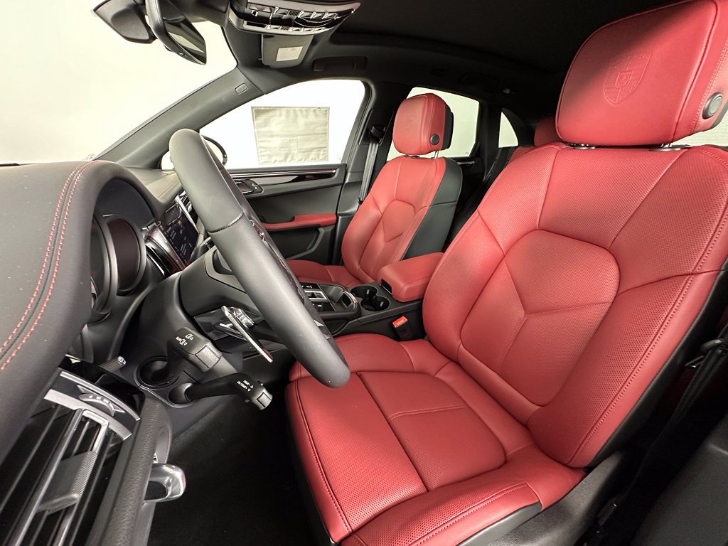 New 2026 Porsche Macan S AWD/4WD image 5