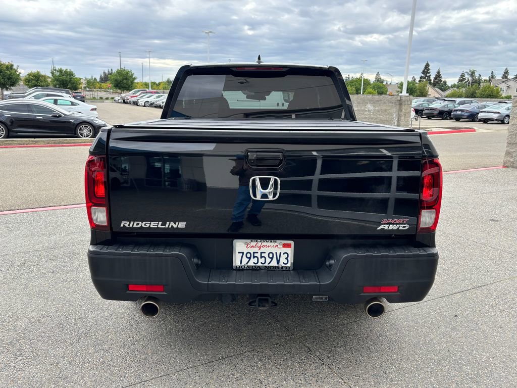 Used 2023 Honda Ridgeline Sport image 6