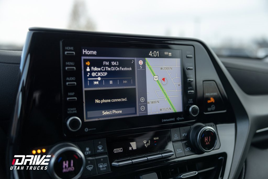 Used 2021 Toyota Highlander XLE image 34