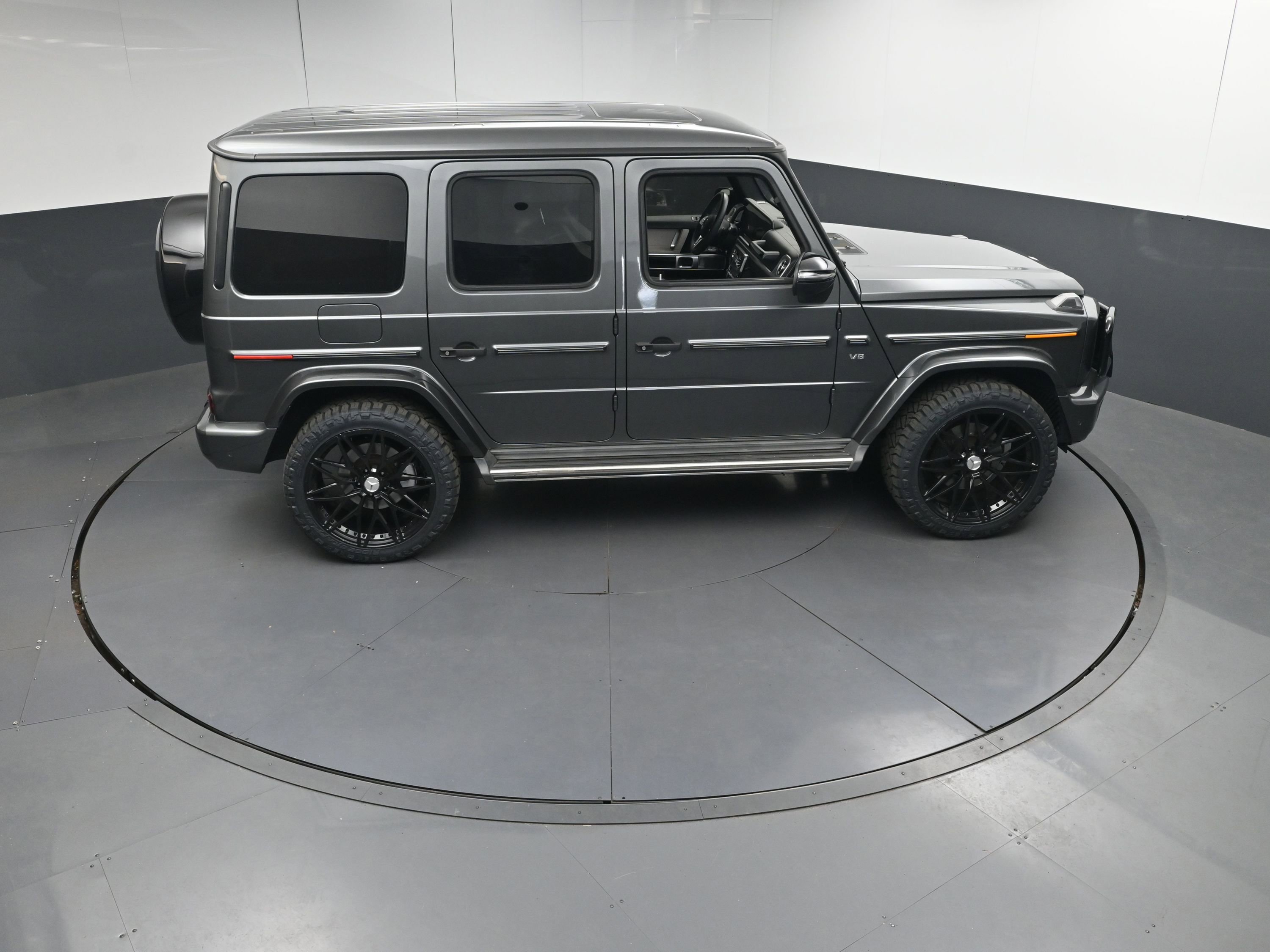 Used 2019 Mercedes-Benz G 550 image 40
