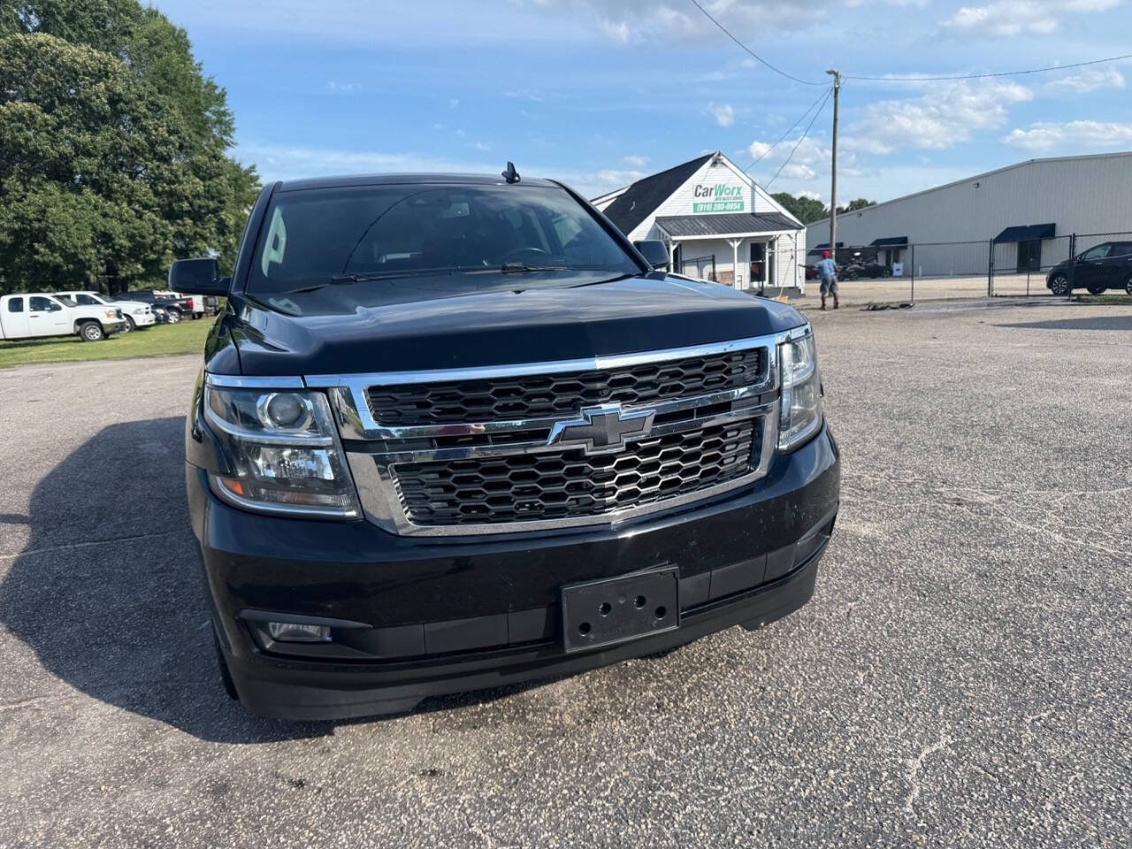 Used 2018 Chevrolet Suburban LT AWD/4WD image 13