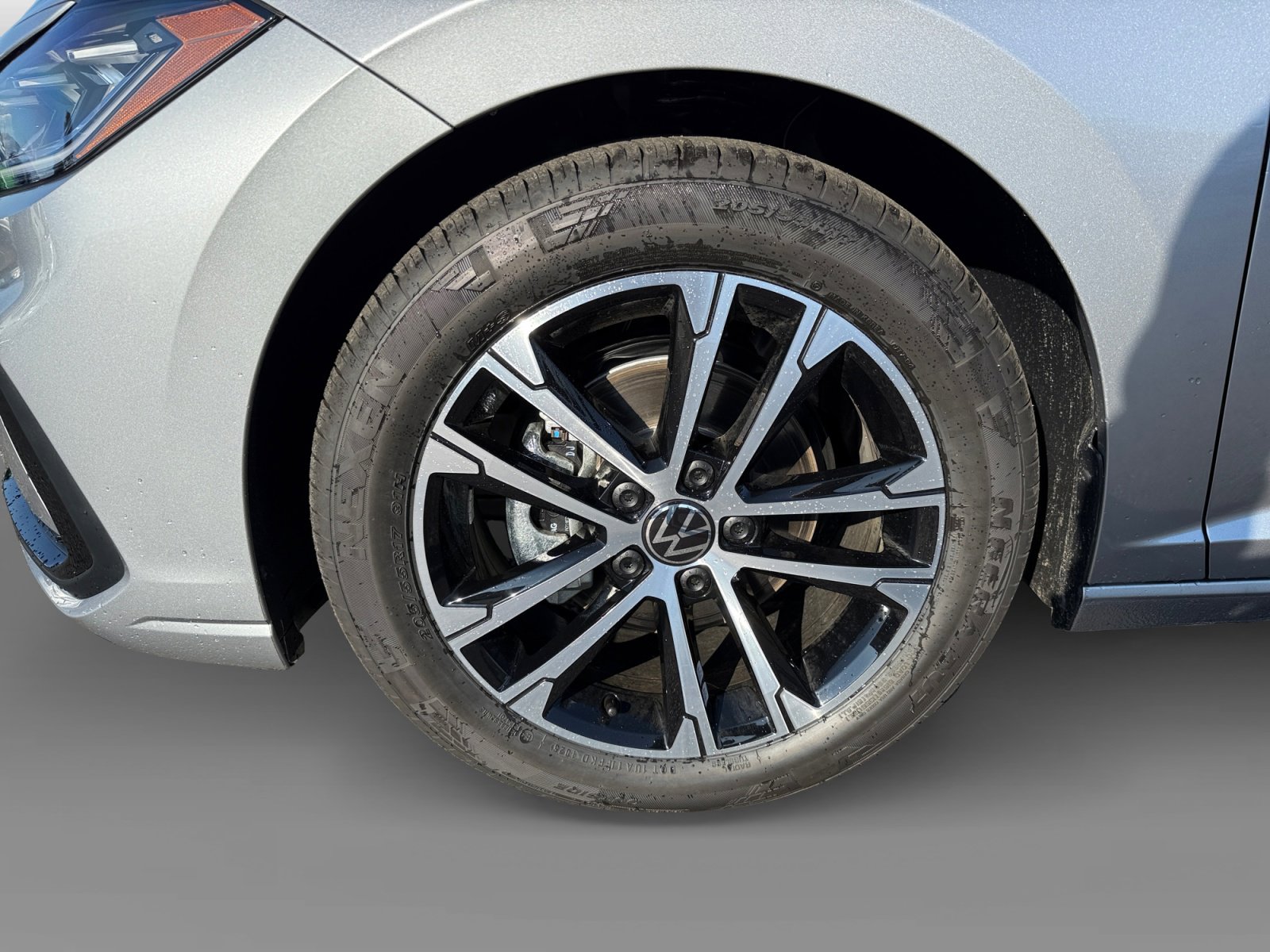New 2026 Volkswagen Jetta Sport FWD image 9
