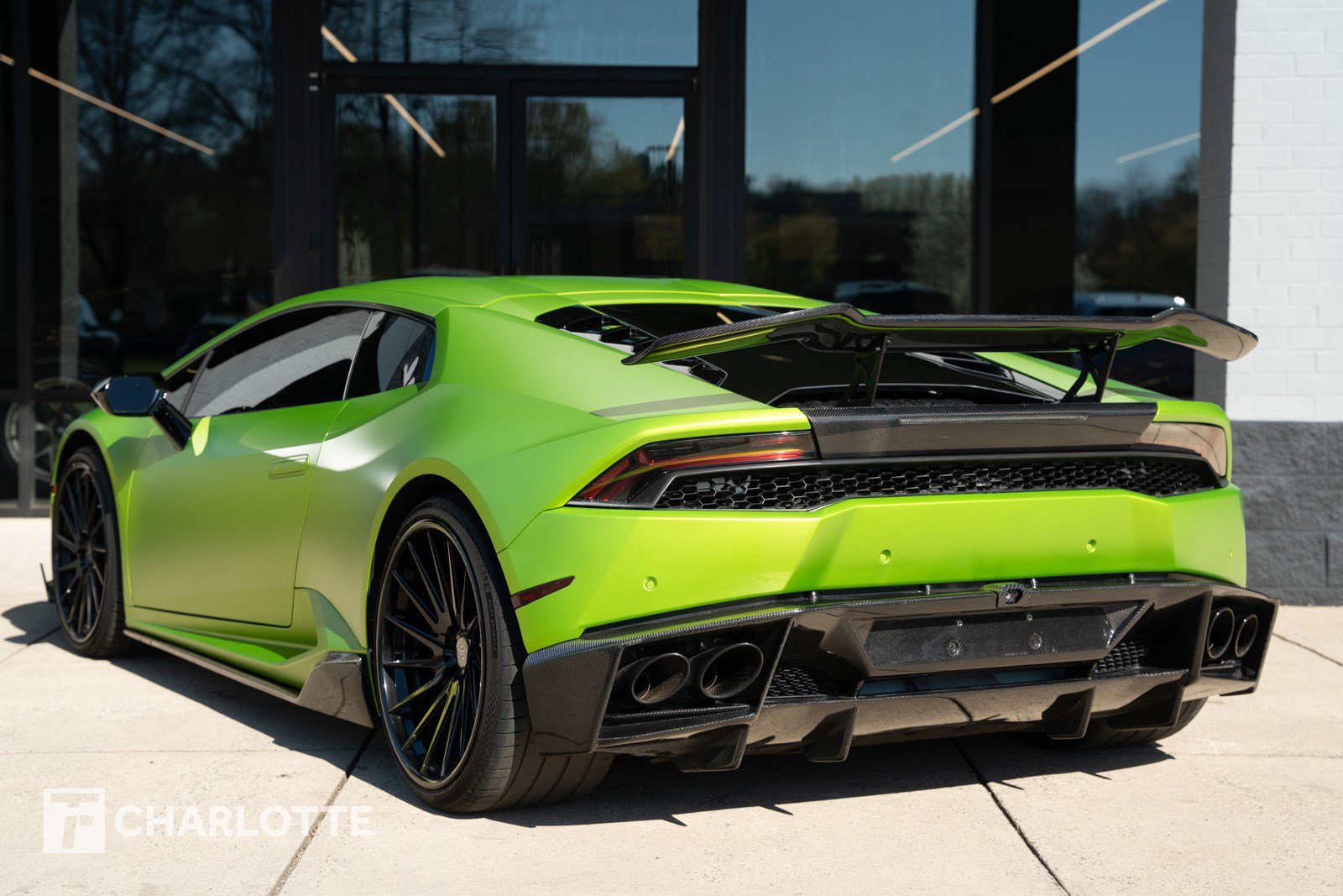 Used 2015 Lamborghini Huracan LP 610-4 image 12