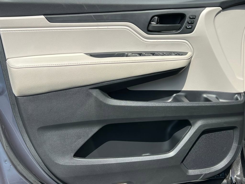 New 2026 Honda Odyssey EX-L image 13